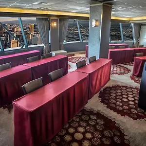 Курортный комплекс The Strat Hotel, Casino & Tower, Лас-Вегас